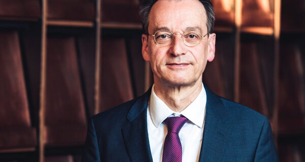 „Die Frage der Pressefreiheit nicht den Monopolen überlassen“
